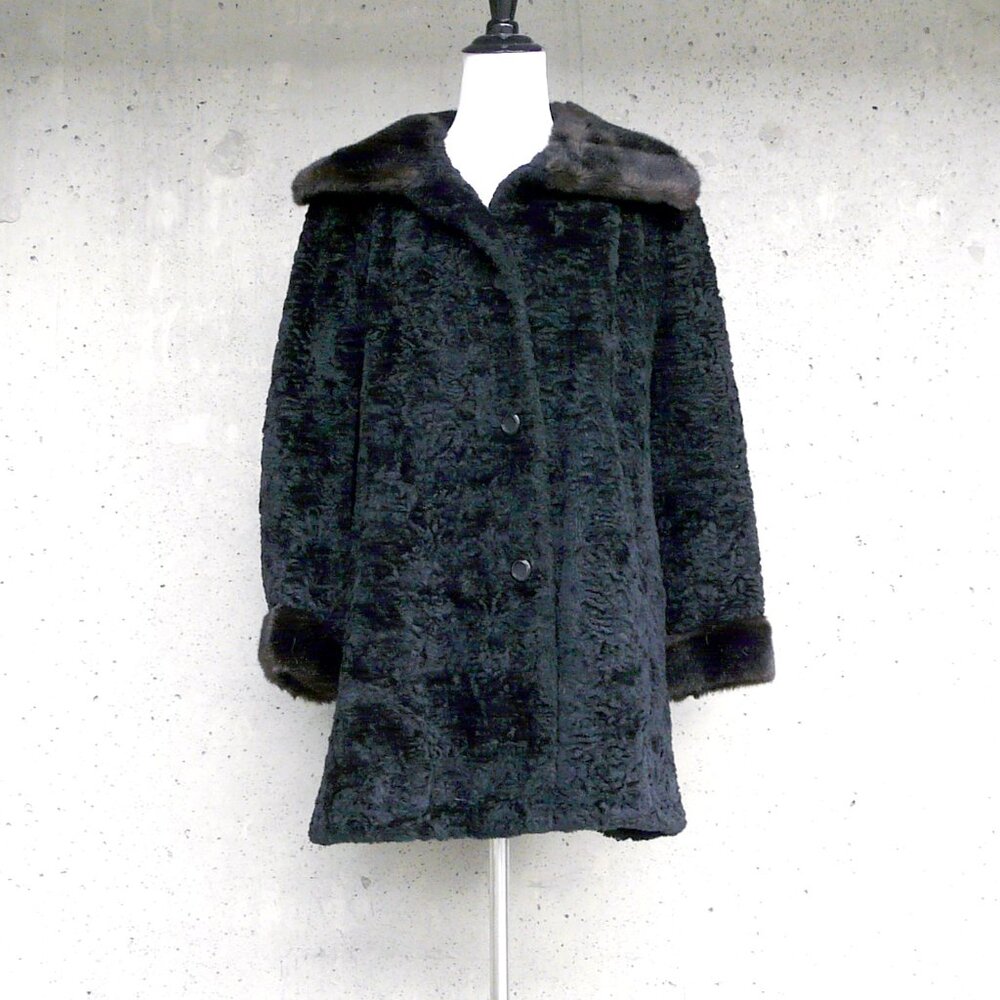 Vintage Dubrowsky & Joseph faux fur Persian / curly lamb coat / jacket, SM-MED